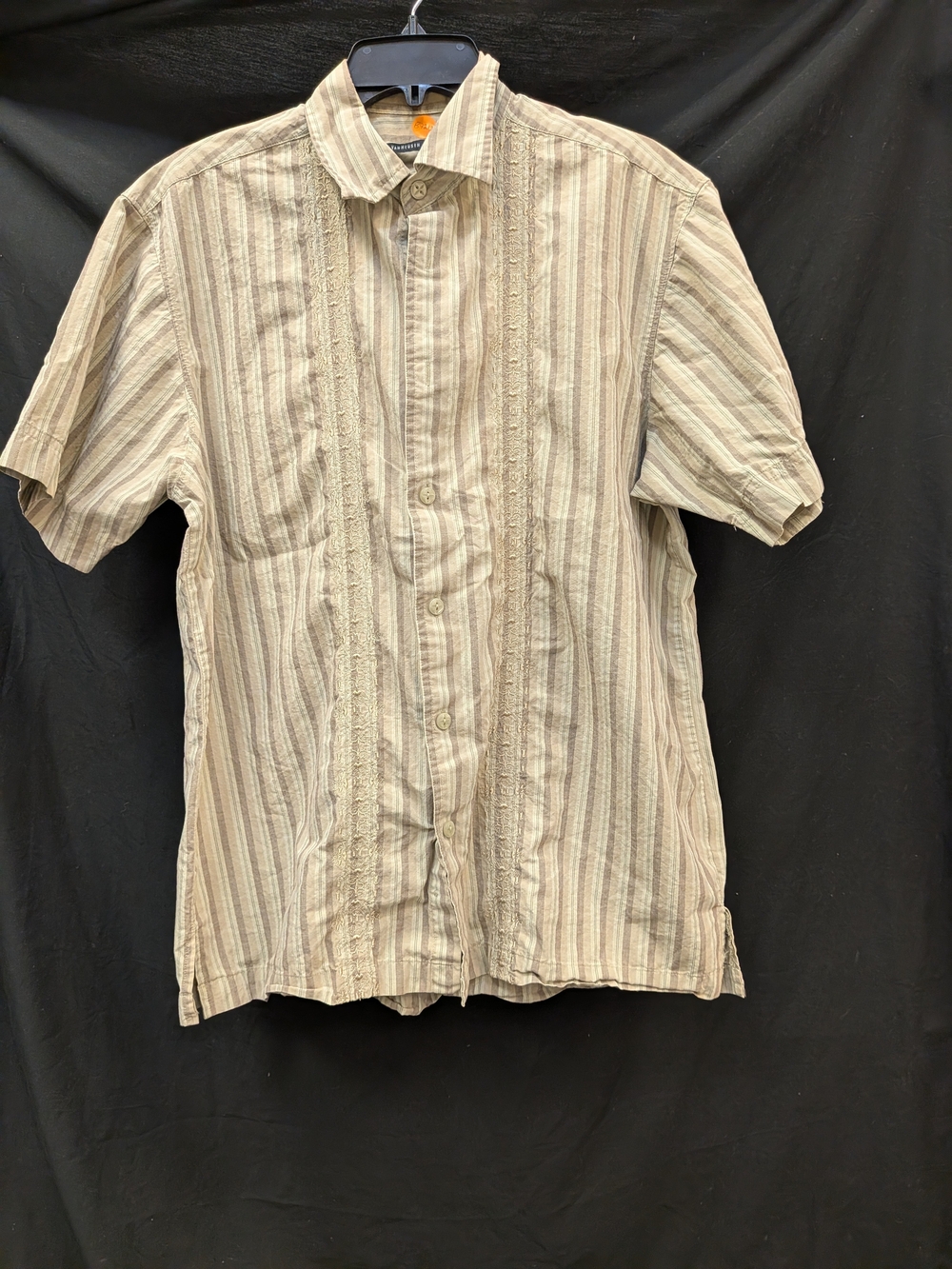 Van Heusen Short-Sleeve Striped Button-Down Shirt in Beige and Cream